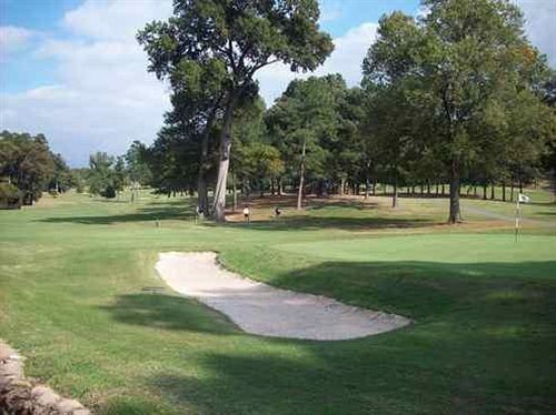 The Badin Inn & Golf Club Albemarle Экстерьер фото