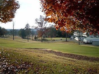 The Badin Inn & Golf Club Albemarle Экстерьер фото